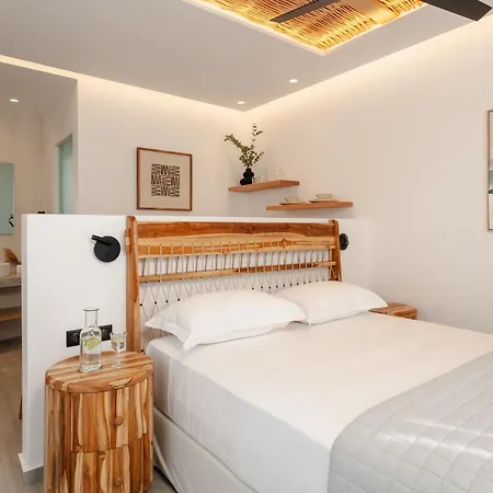 Phaistos Apartahotel 3*