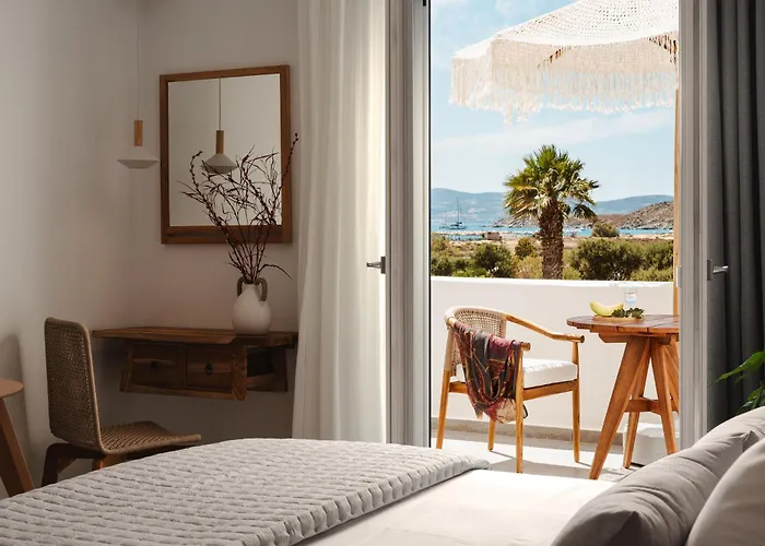 Phaistos 公寓式酒店 3*